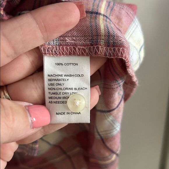 Birds of Paradis by Trovata Finley Pintuck Plaid Blouse Size L - Picture 5 of 8